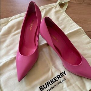 Burberry pink heels